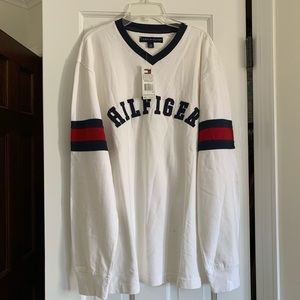 TH Long Sleeve Top size Large